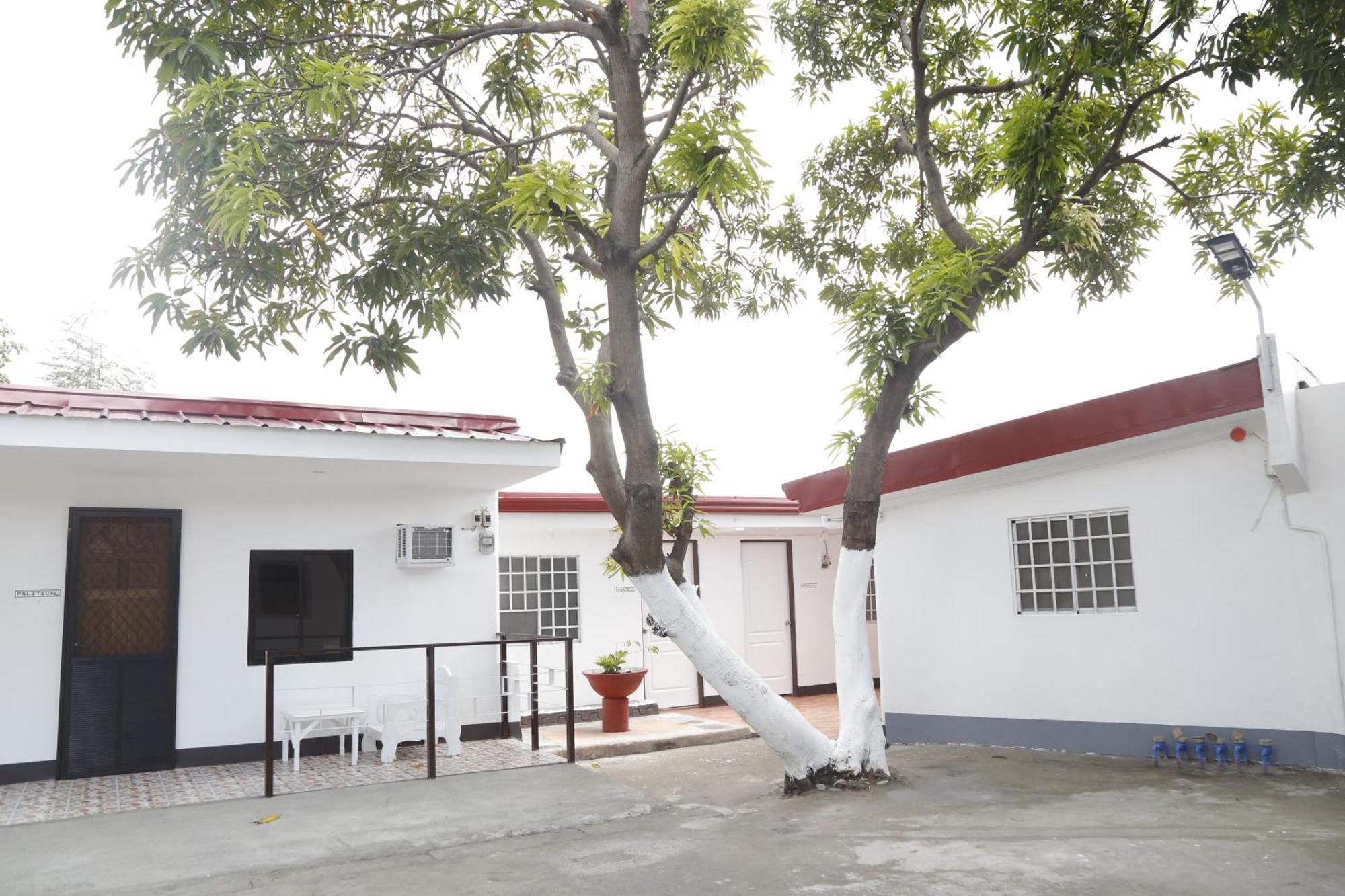 Dream Inn Bacoor Cavite Cavite City Exterior foto